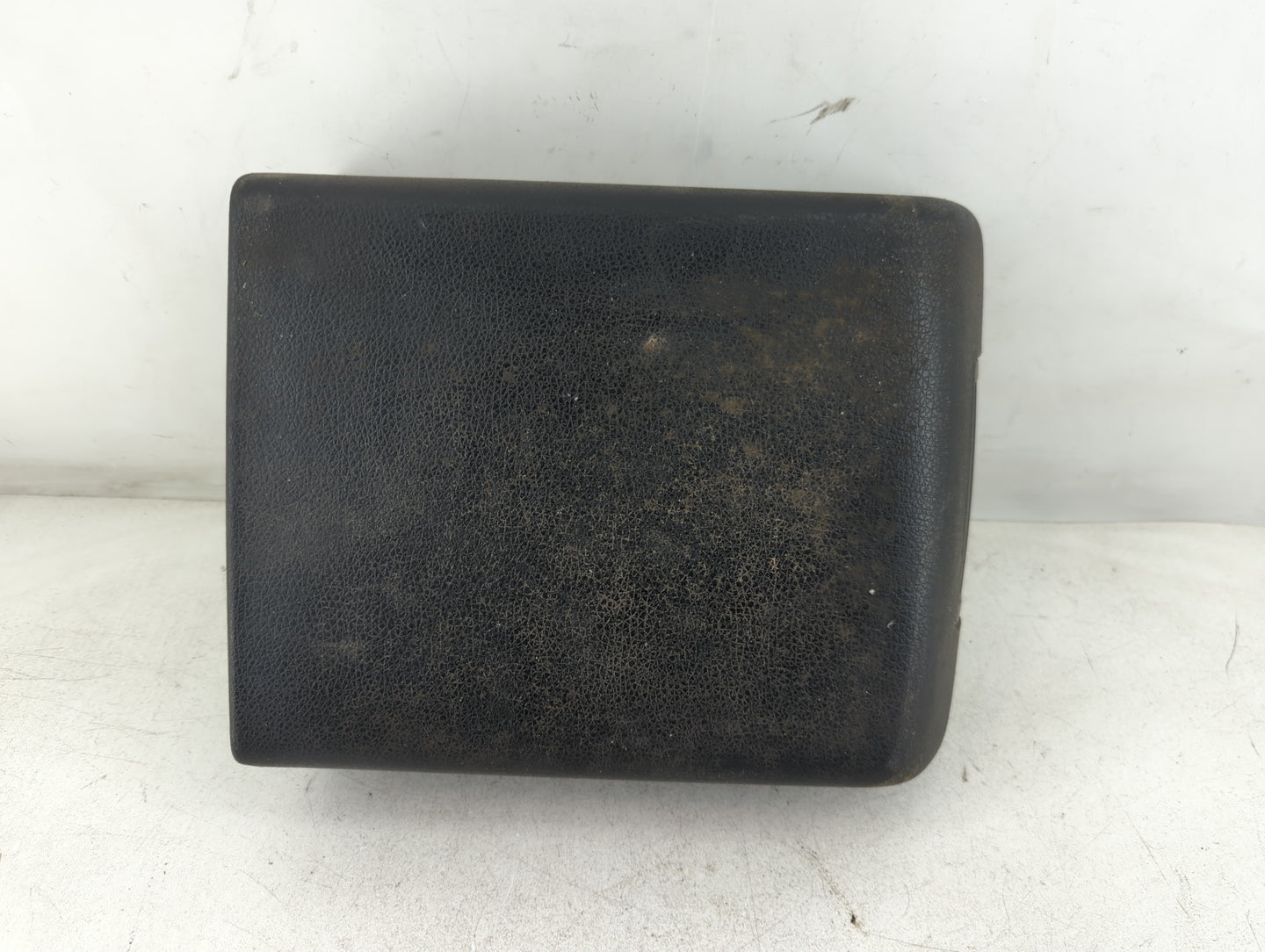 2008 Ford F-150 Center Console Armrest Cover Lid Fits OEM Used Auto Parts - Oemusedautoparts1.com