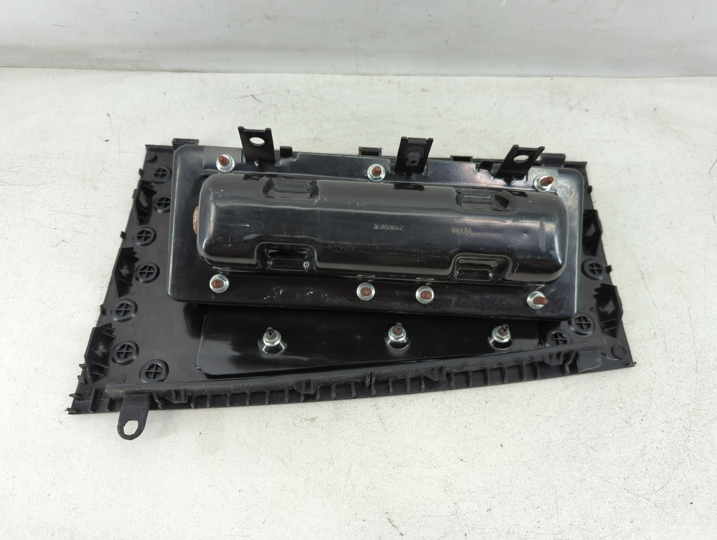 2004-2008 Ford F-150 Air Bag Passenger Right Dashboard OEM Fits Fits 2004 2005 2006 2007 2008 OEM Used Auto Parts - Oemuseda
