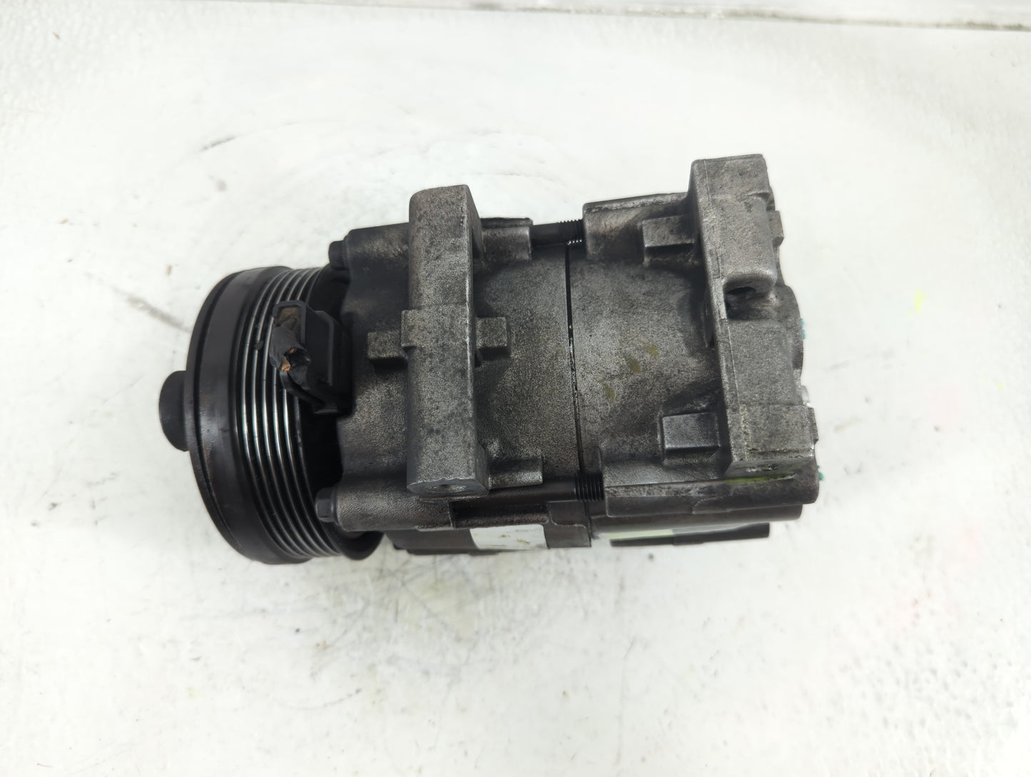 Ford F-250 Air Conditioning A/c Ac Compressor Oem - Oemusedautoparts1.com