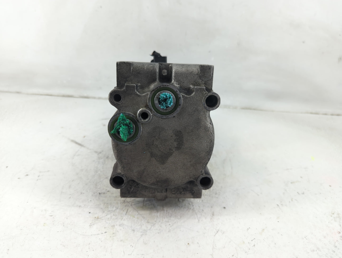 Ford F-250 Air Conditioning A/c Ac Compressor Oem - Oemusedautoparts1.com