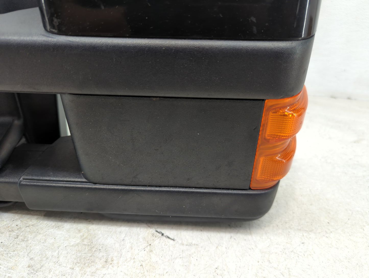 2008-2012 Ford F-250 Passenger Side View Mirror - Right Door Mirror OEM Used - Oemusedautoparts1.com