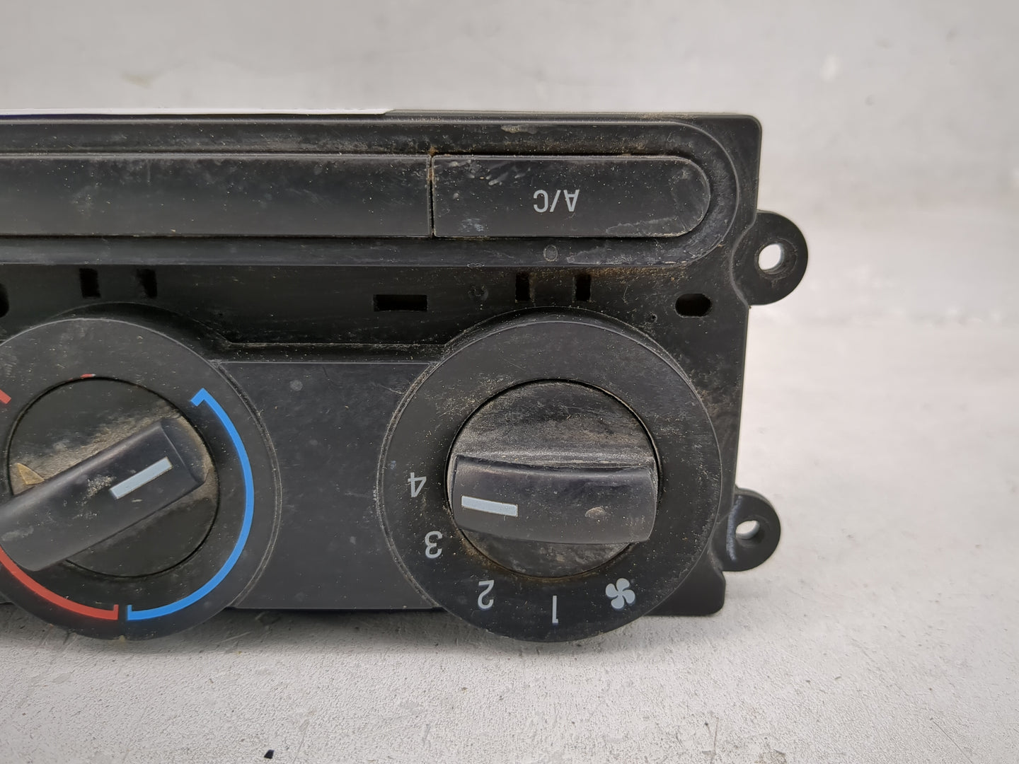 2008-2010 Ford F-250 Super Duty Climate Control Module Temperature AC/Heater Replacement P/N:7C3T-19980-AD 19980-0Z07A Fits 