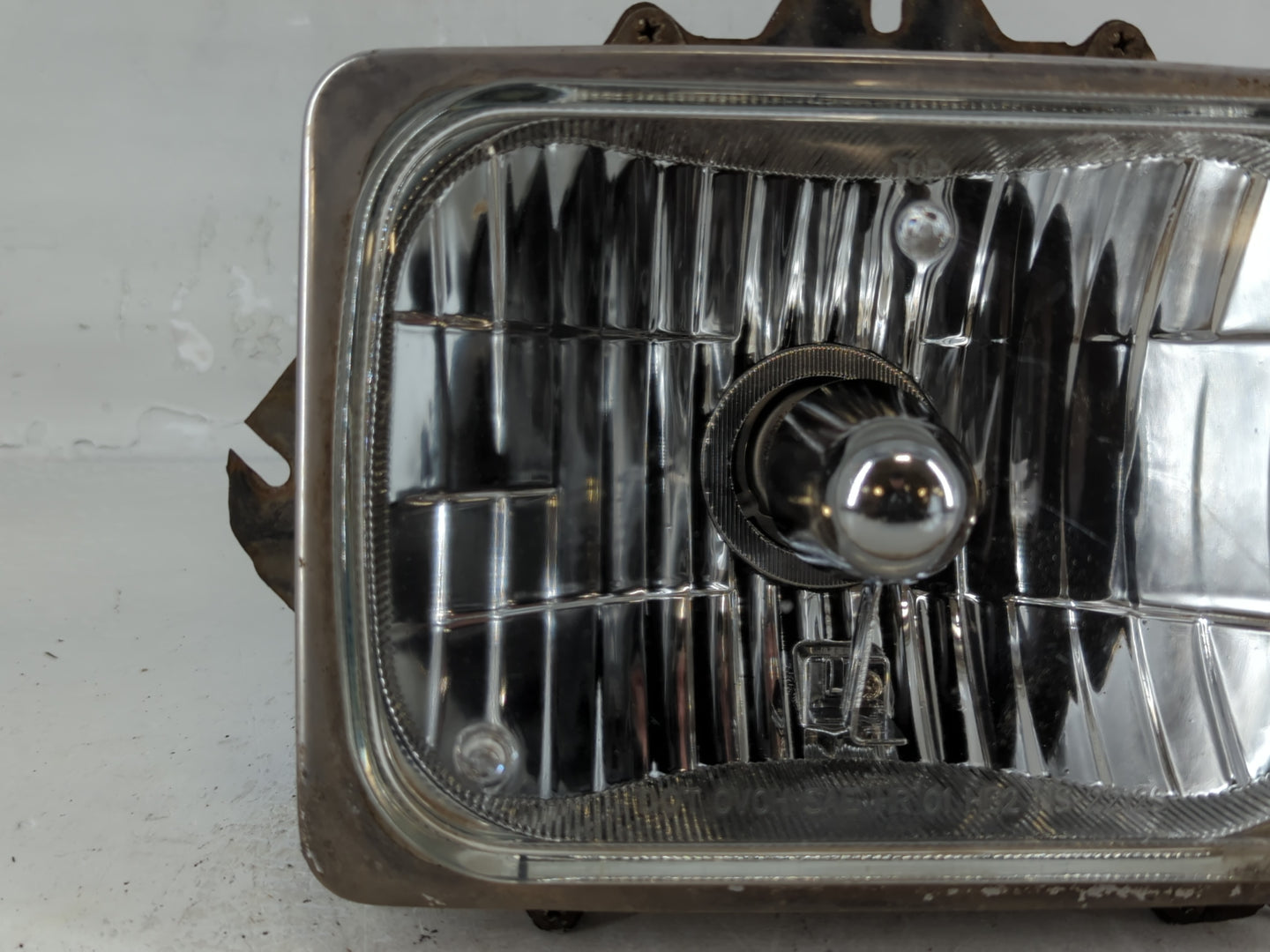 2005-2010 Ford F-250 Super Duty Driver Left Oem Head Light Headlight Lamp - Oemusedautoparts1.com
