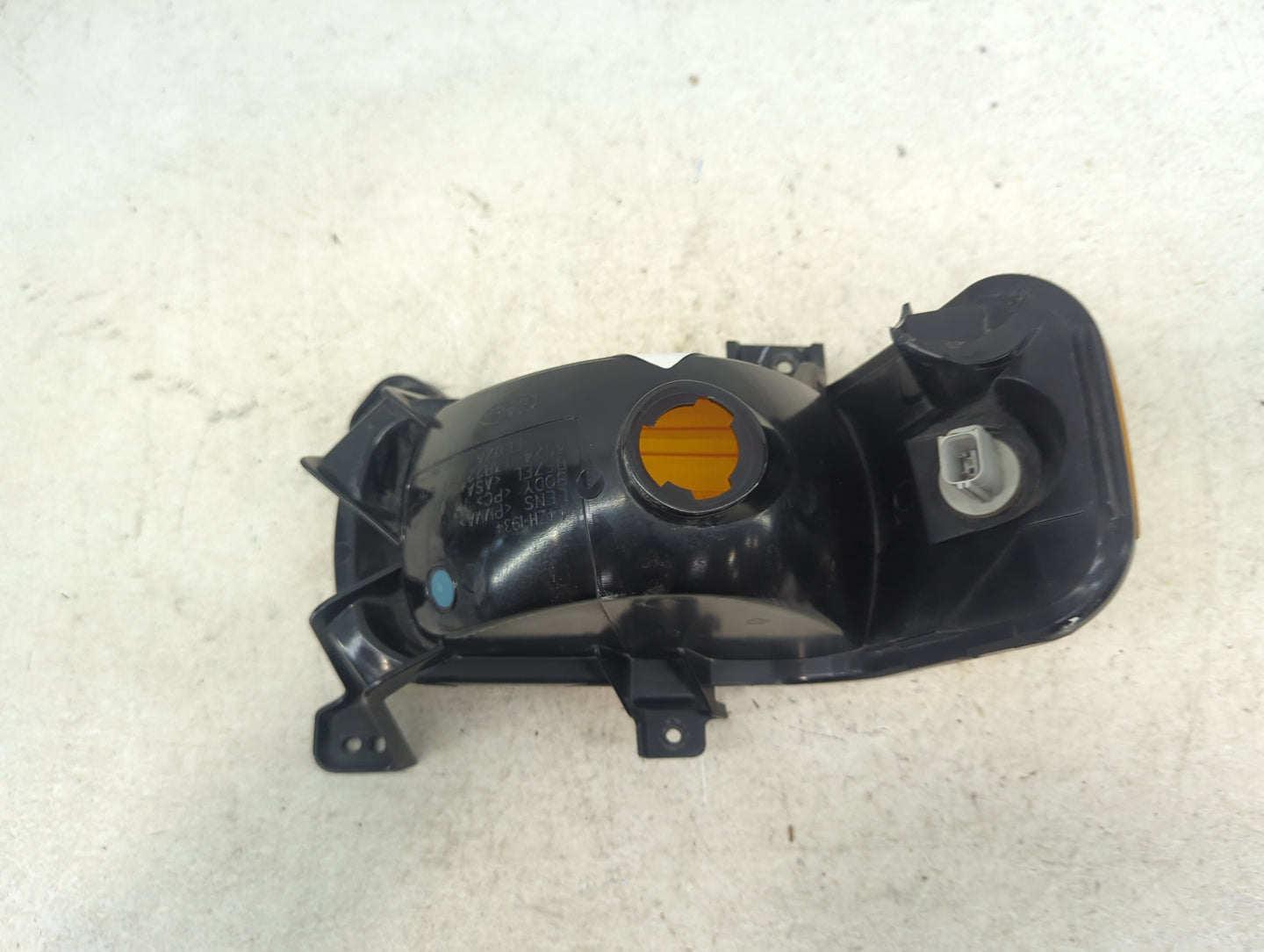 Ford F-350 Passenger Right Oem Head Light Headlight Lamp 1467108 - Oemusedautoparts1.com