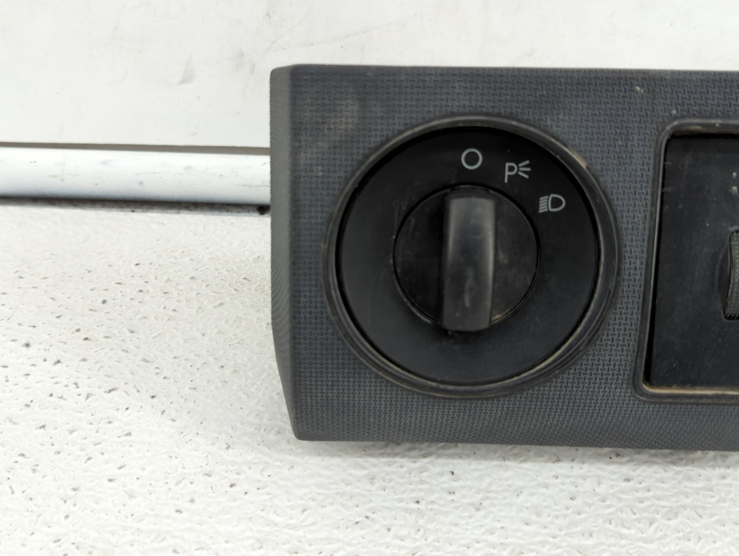 2007 Ford Edge Front Head Lamp Switch - Oemusedautoparts1.com
