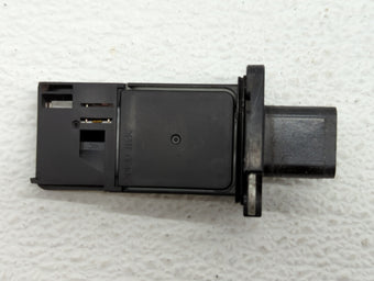 compare product 2005-2010 Ford F-350 Super Duty Mass Air Flow Meter Maf Sensor 556697