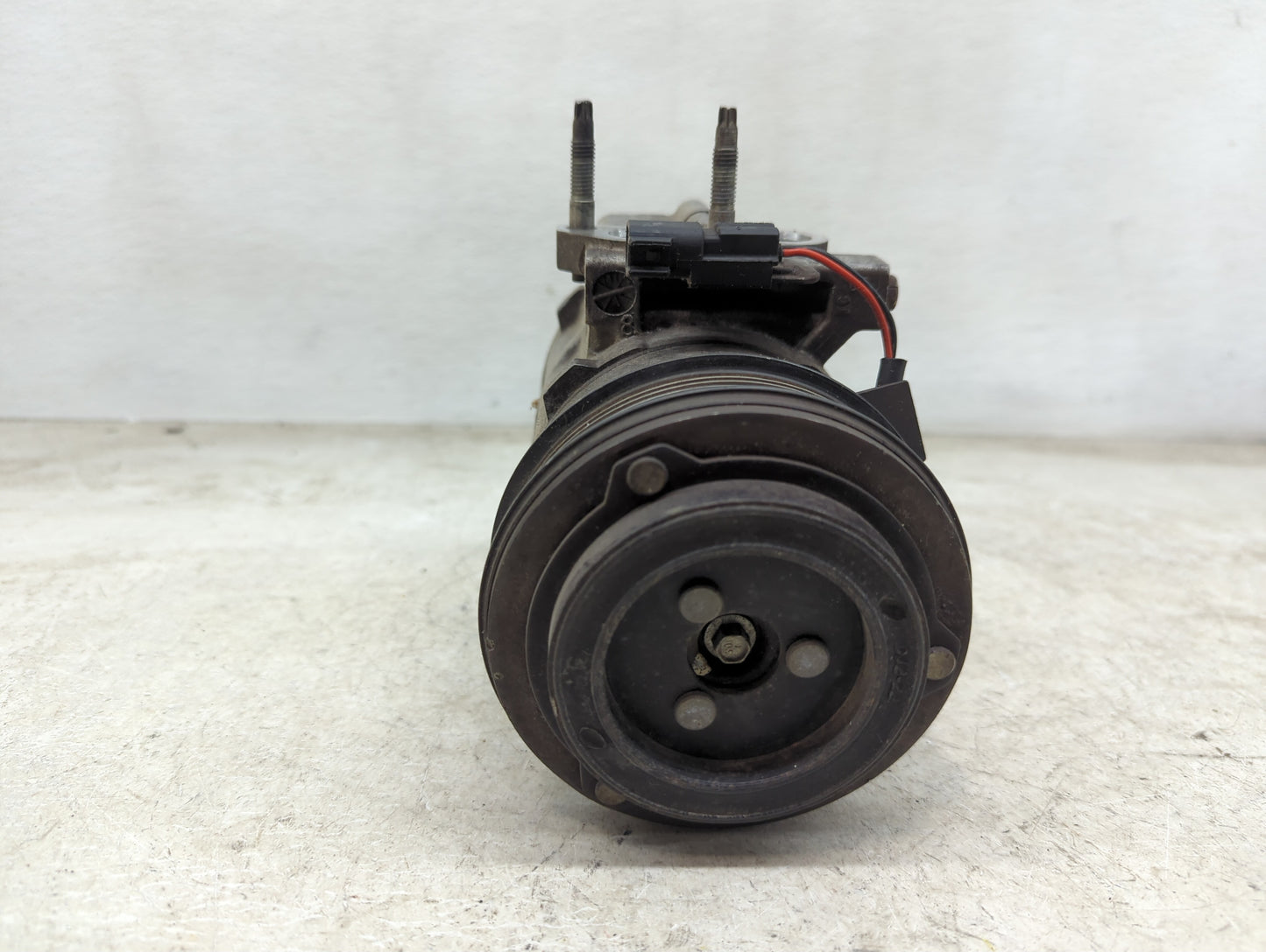 2008 Ford F-450 Super Duty Air Conditioning A/c Ac Compressor Oem - Oemusedautoparts1.com