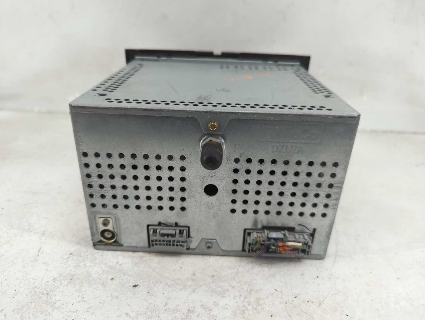 2008 Ford F150 Radio AM FM Cd Player Receiver Replacement P/N:8L3T-18C815-MA 8TGE013644 Fits OEM Used Auto Parts - Oemusedau