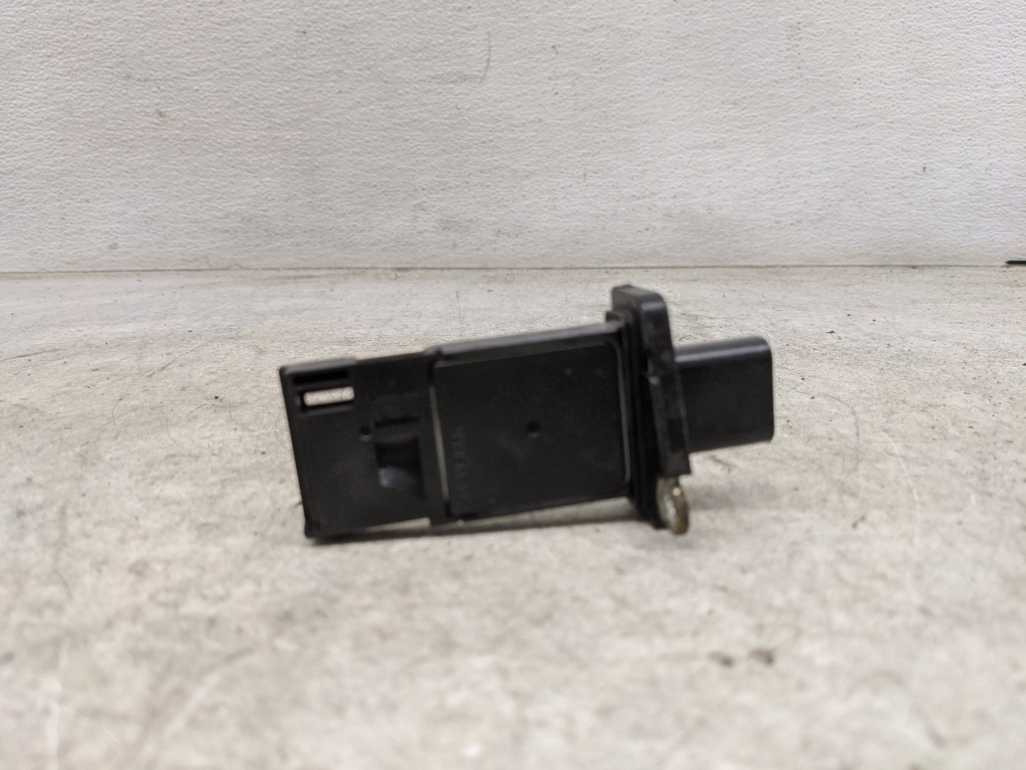 Ford F150 Mass Air Flow Meter Maf 1485307 - Oemusedautoparts1.com