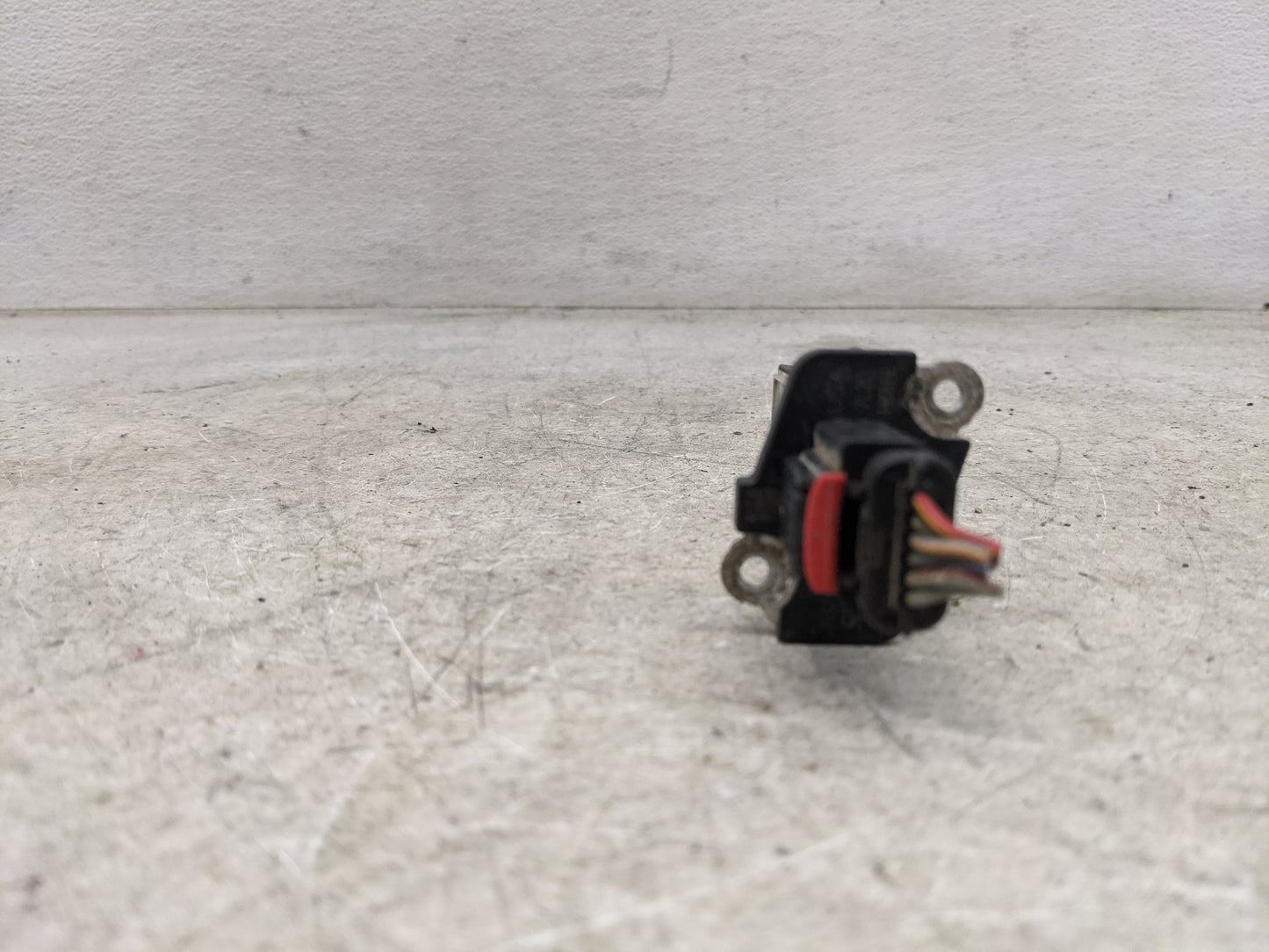 Ford F150 Mass Air Flow Meter Maf 1485719 - Oemusedautoparts1.com
