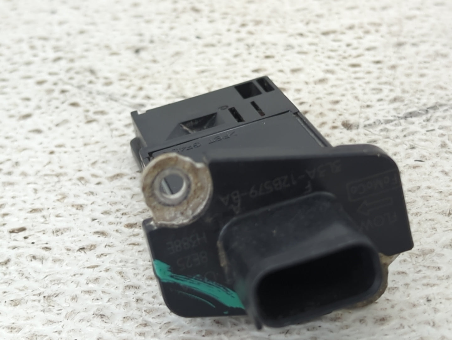 Ford F150 Mass Air Flow Meter Maf 1487512 - Oemusedautoparts1.com
