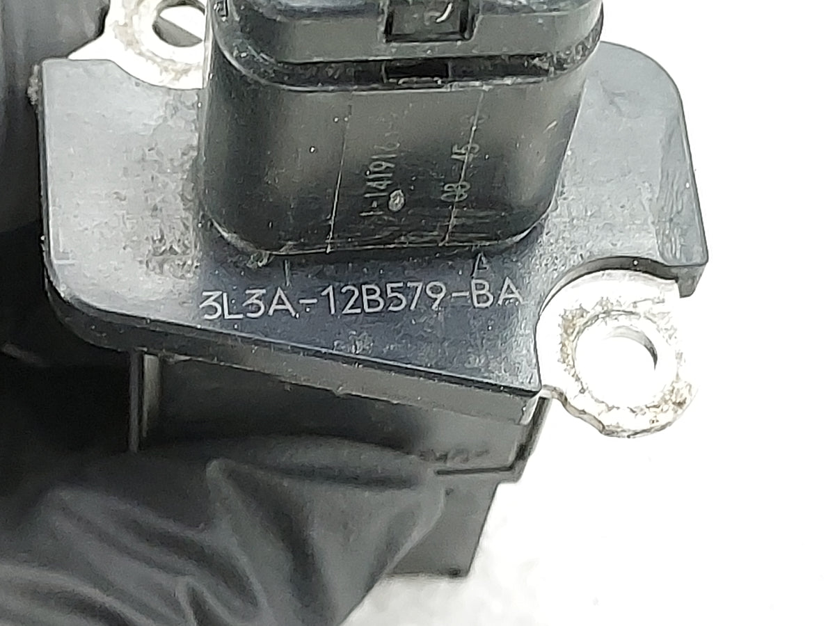 Ford F150 Mass Air Flow Meter Maf Sensor 1488016 - Oemusedautoparts1.com