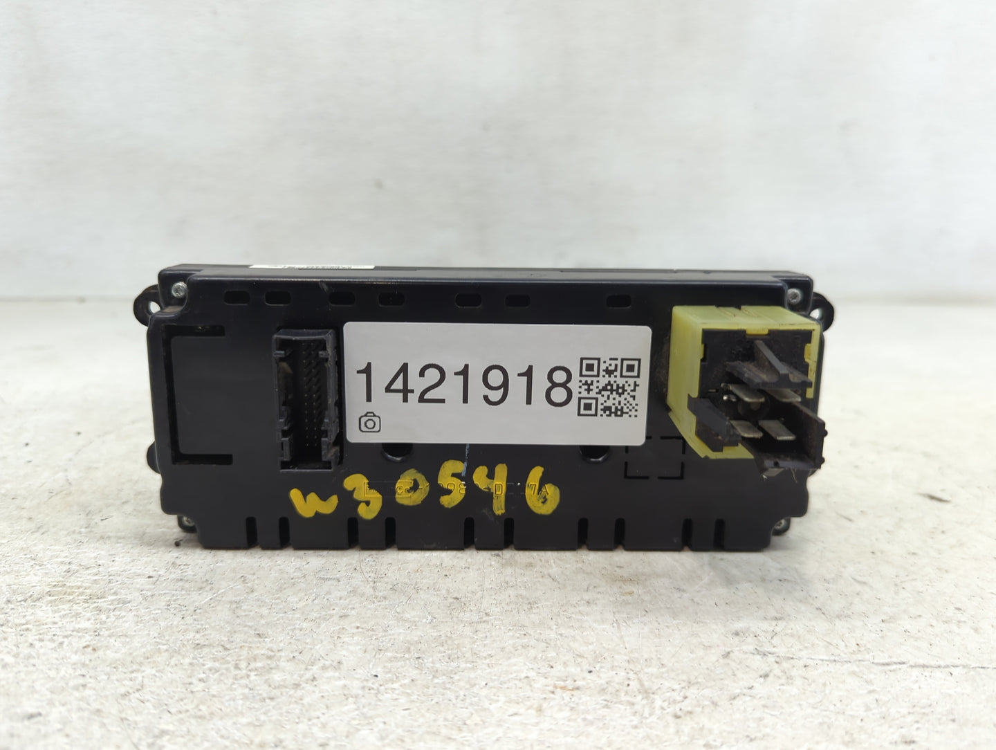 2008 Ford F250sd Climate Control Module Temperature AC/Heater Replacement P/N:PMAE00048395 Fits Fits 2009 2010 OEM Used Auto
