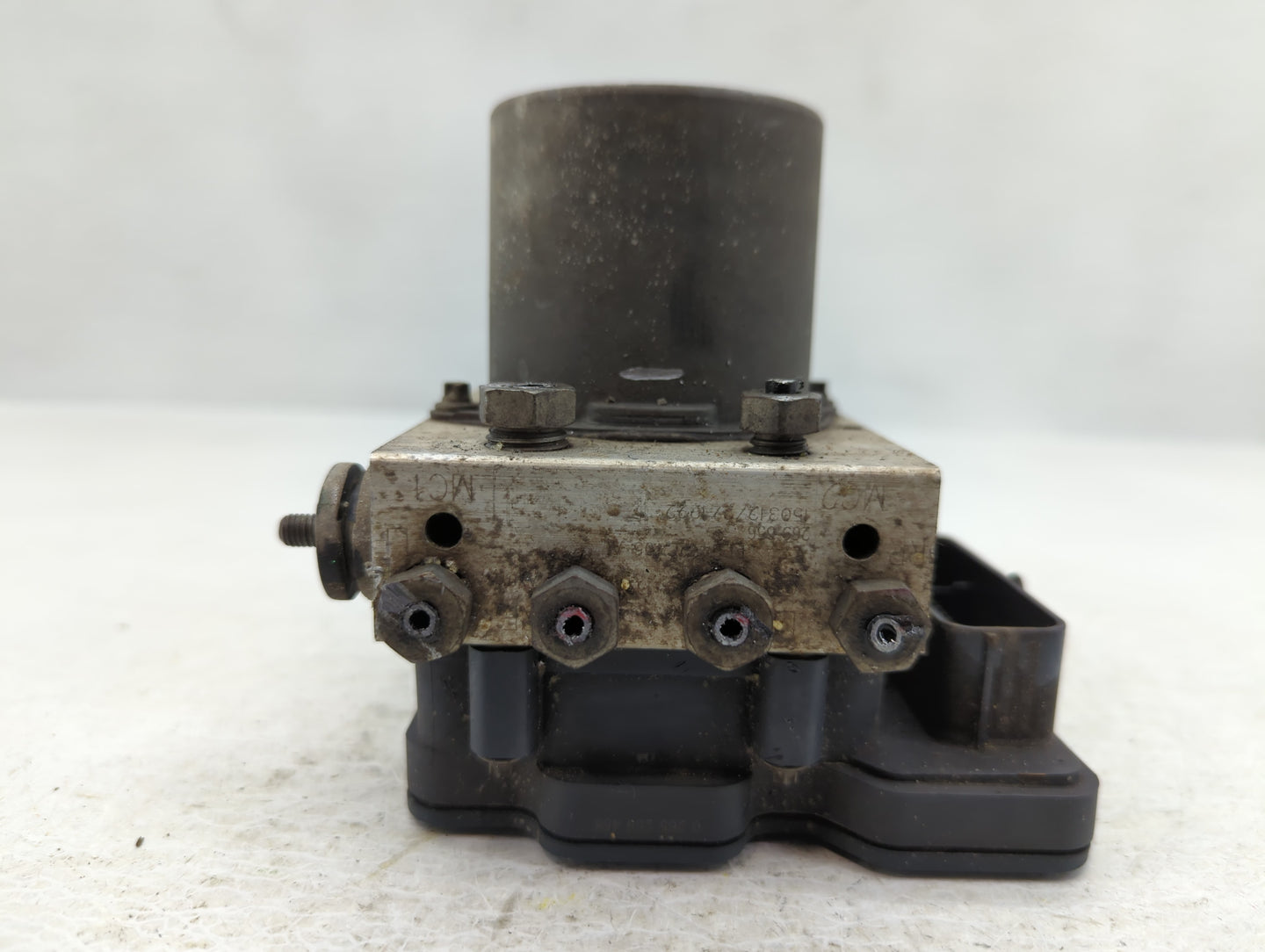 2008 Ford Fiesta ABS Pump Control Module Replacement Fits OEM Used Auto Parts - Oemusedautoparts1.com