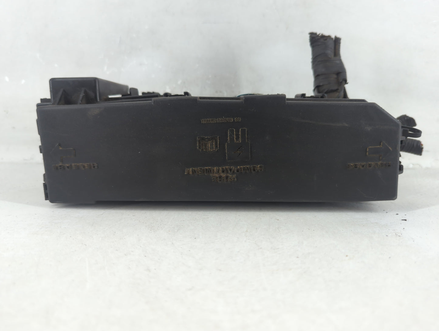 2008-2018 Ford Focus Fusebox Fuse Box Relay Module Tipm 8s4t-14a003 Ac - Oemusedautoparts1.com