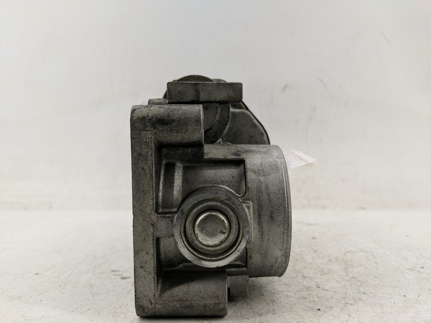 2008-2011 Ford Focus Throttle Body Fits Fits 2008 2009 2010 2011 2012 2013 OEM Used Auto Parts - Oemusedautoparts1.com