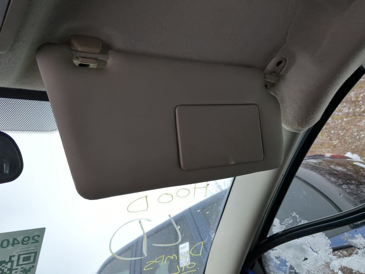 2008-2011 Ford Focus Sun Visor Shade Replacement Passenger Right Mirror Fits Fits 2008 2009 2010 2011 OEM Used Auto Parts - 