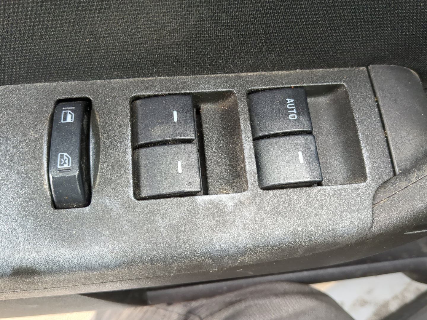 2008-2011 Ford Focus Master Power Window Switch Replacement Driver Side Left Fits Fits 2008 2009 2010 2011 2012 OEM Used Aut