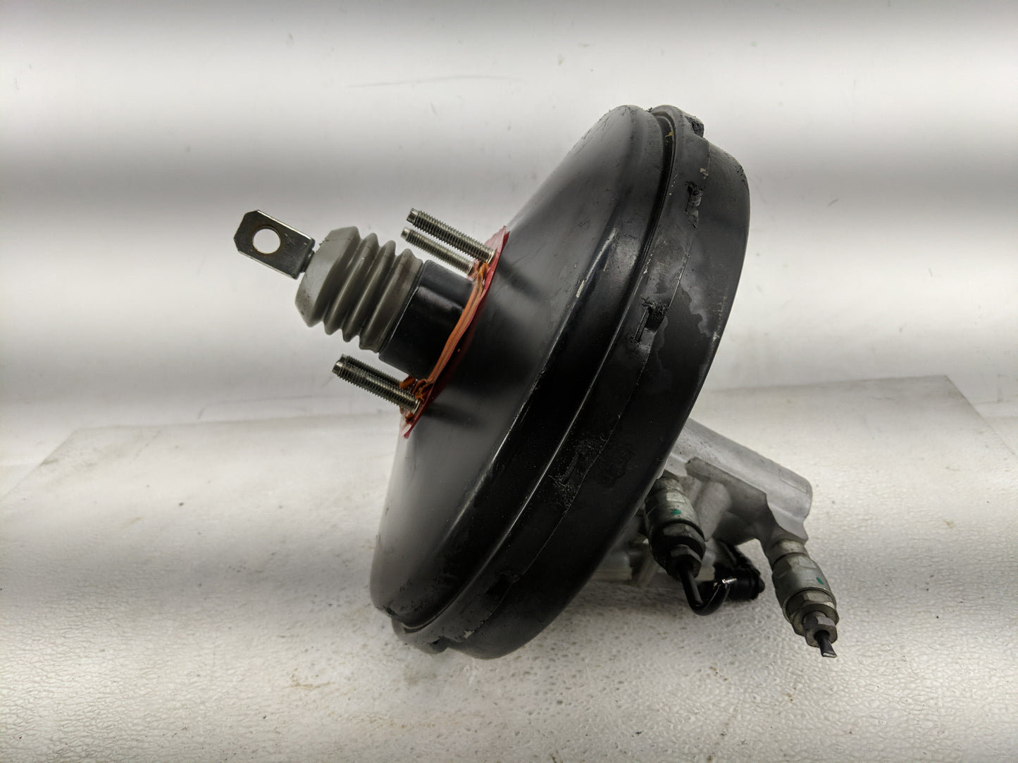2008 Ford Focus Power Brake Booster Oem 1290572 - Oemusedautoparts1.com