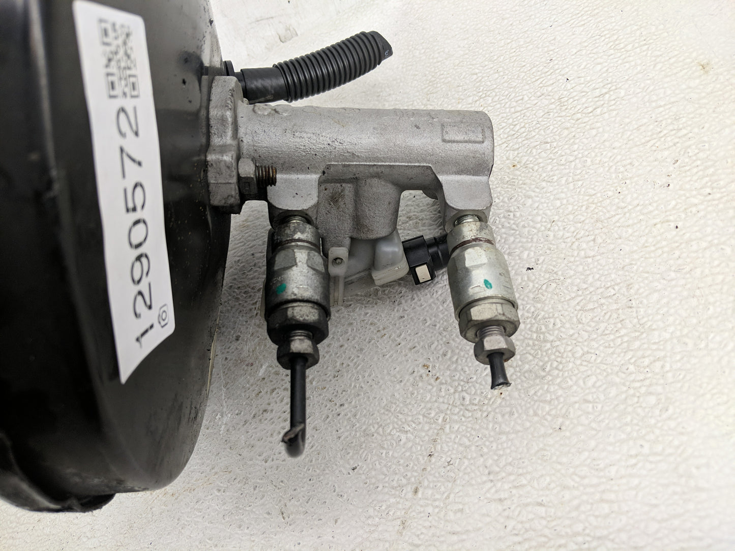2008 Ford Focus Power Brake Booster Oem 1290572 - Oemusedautoparts1.com