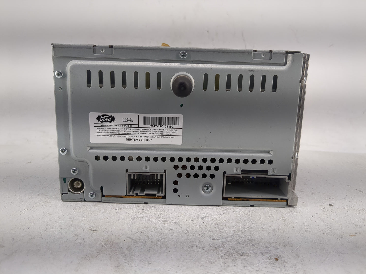 2008 Ford Focus Radio AM FM Cd Player Receiver Replacement P/N:8S4T-19C108-BG Fits OEM Used Auto Parts - Oemusedautoparts1.c