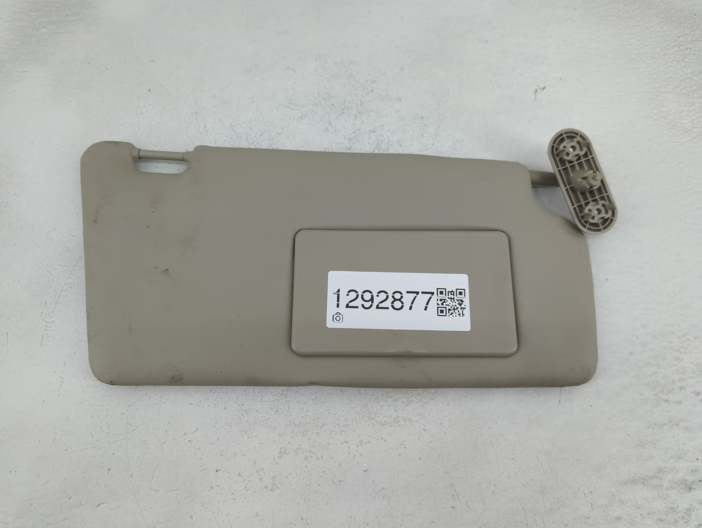 2008-2011 Ford Focus Sun Visor Shade Replacement Passenger Right Mirror Fits Fits 2008 2009 2010 2011 OEM Used Auto Parts - 