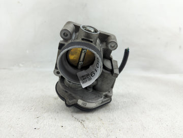 2008-2011 Ford Focus Throttle Body P/N:8S4E-9F991-AD Fits Fits 2008 2009 2010 2011 2012 2013 OEM Used Auto Parts - Oemusedau