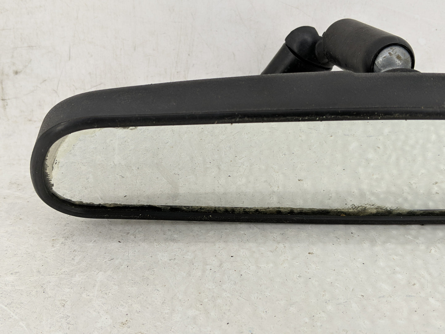 2008 Ford Focus Interior Rear View Mirror Replacement OEM P/N:E8011681 Fits OEM Used Auto Parts - Oemusedautoparts1.com