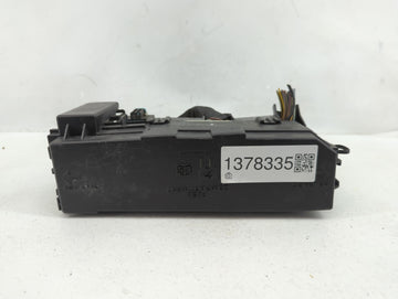 2008-2011 Ford Focus Fusebox Fuse Box Panel Relay Module P/N:3B01A0101 Fits Fits 2008 2009 2010 2011 OEM Used Auto Parts - O