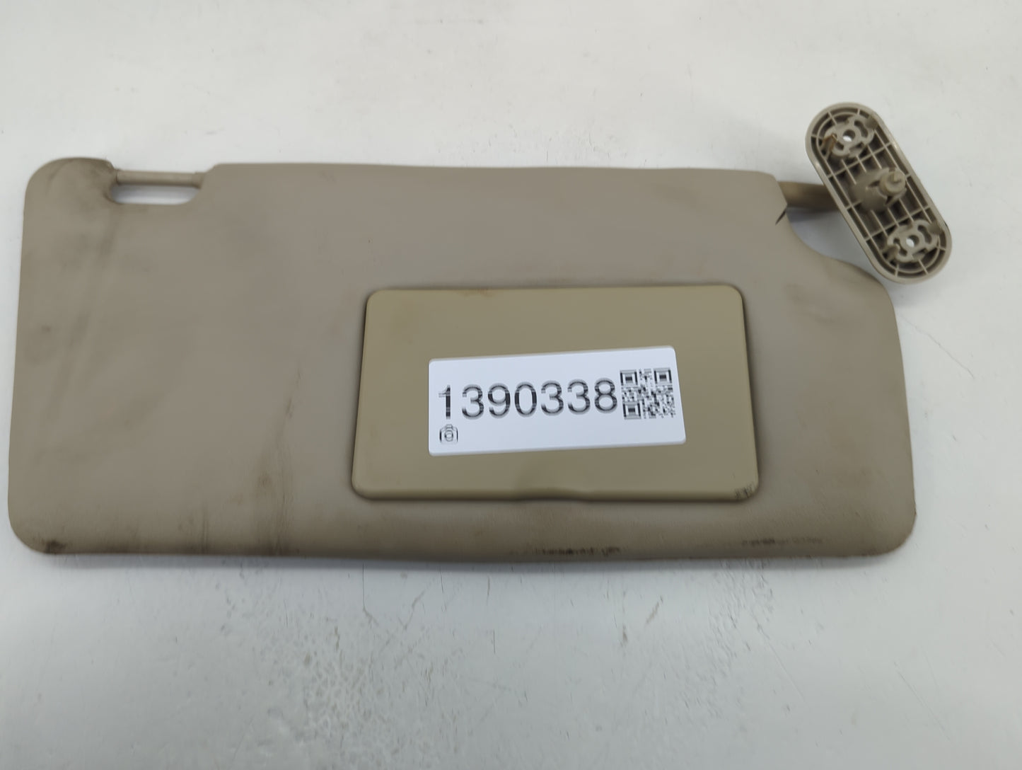 2008-2011 Ford Focus Sun Visor Shade Replacement Passenger Right Mirror Fits Fits 2008 2009 2010 2011 OEM Used Auto Parts - 