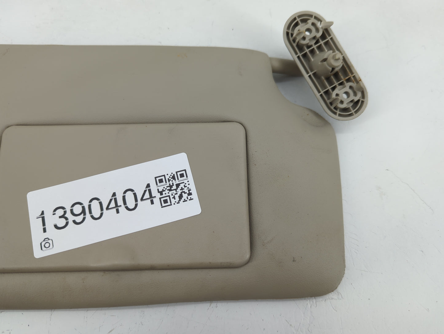 2008-2011 Ford Focus Sun Visor Shade Replacement Passenger Right Mirror Fits Fits 2008 2009 2010 2011 OEM Used Auto Parts - 