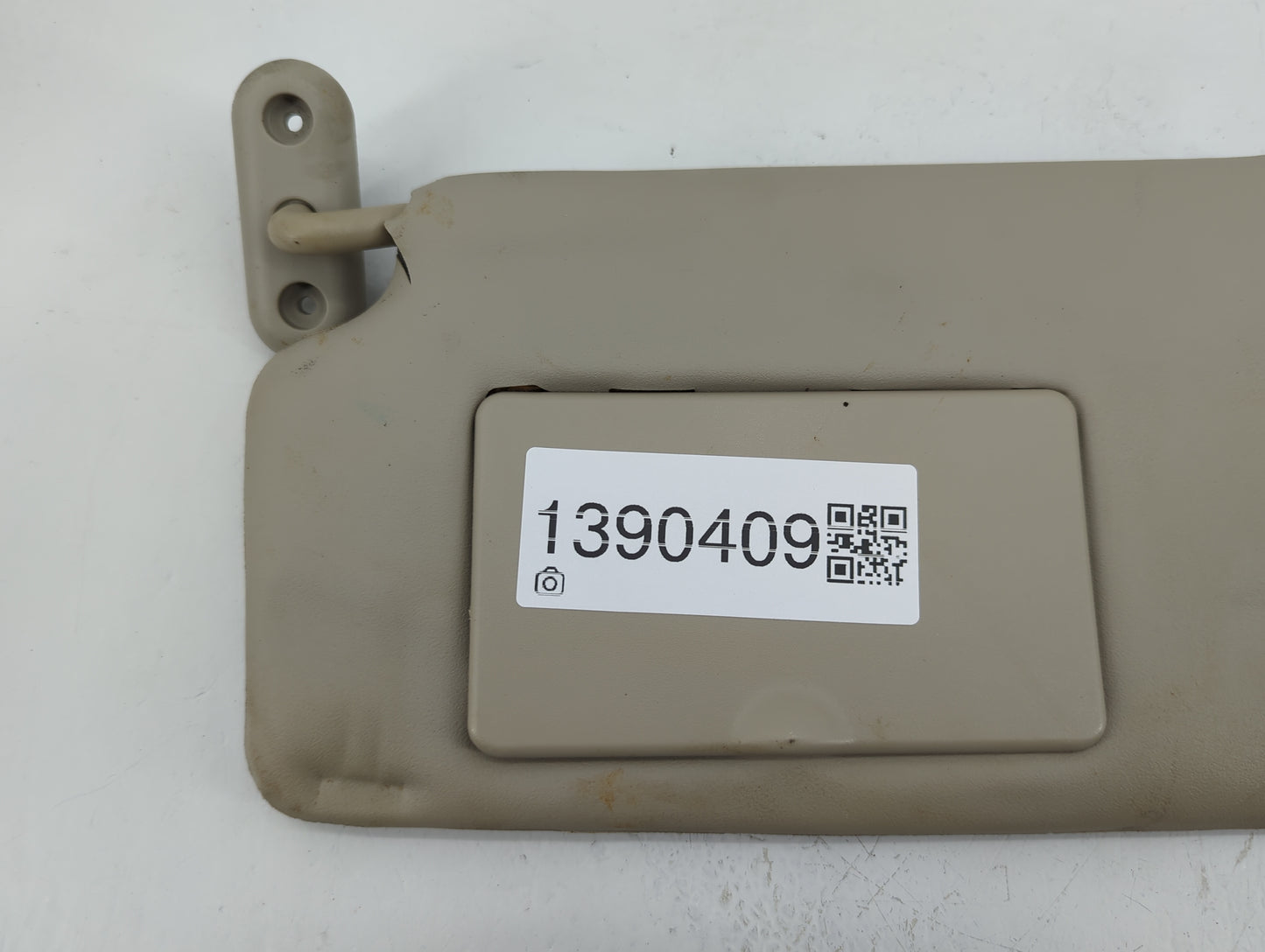 2008-2011 Ford Focus Sun Visor Shade Replacement Driver Left Mirror Fits Fits 2008 2009 2010 2011 OEM Used Auto Parts - Oemu