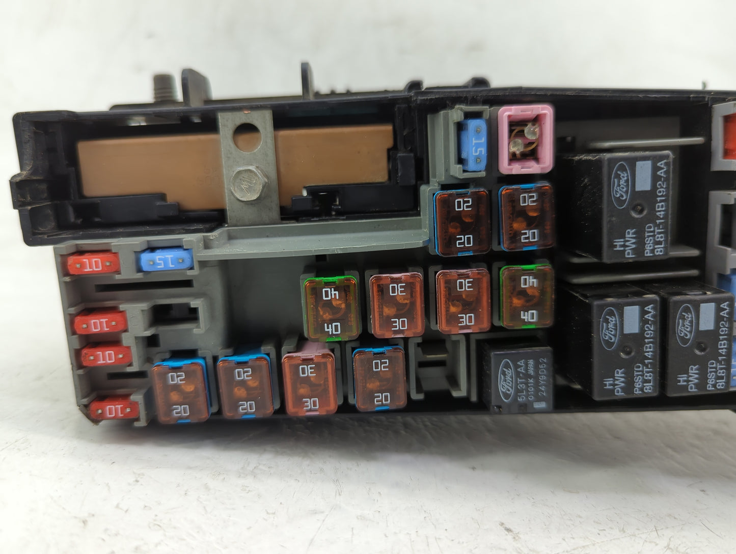 2008-2011 Ford Focus Fusebox Fuse Box Panel Relay Module P/N:3B01A0101 Fits Fits 2008 2009 2010 2011 OEM Used Auto Parts - O