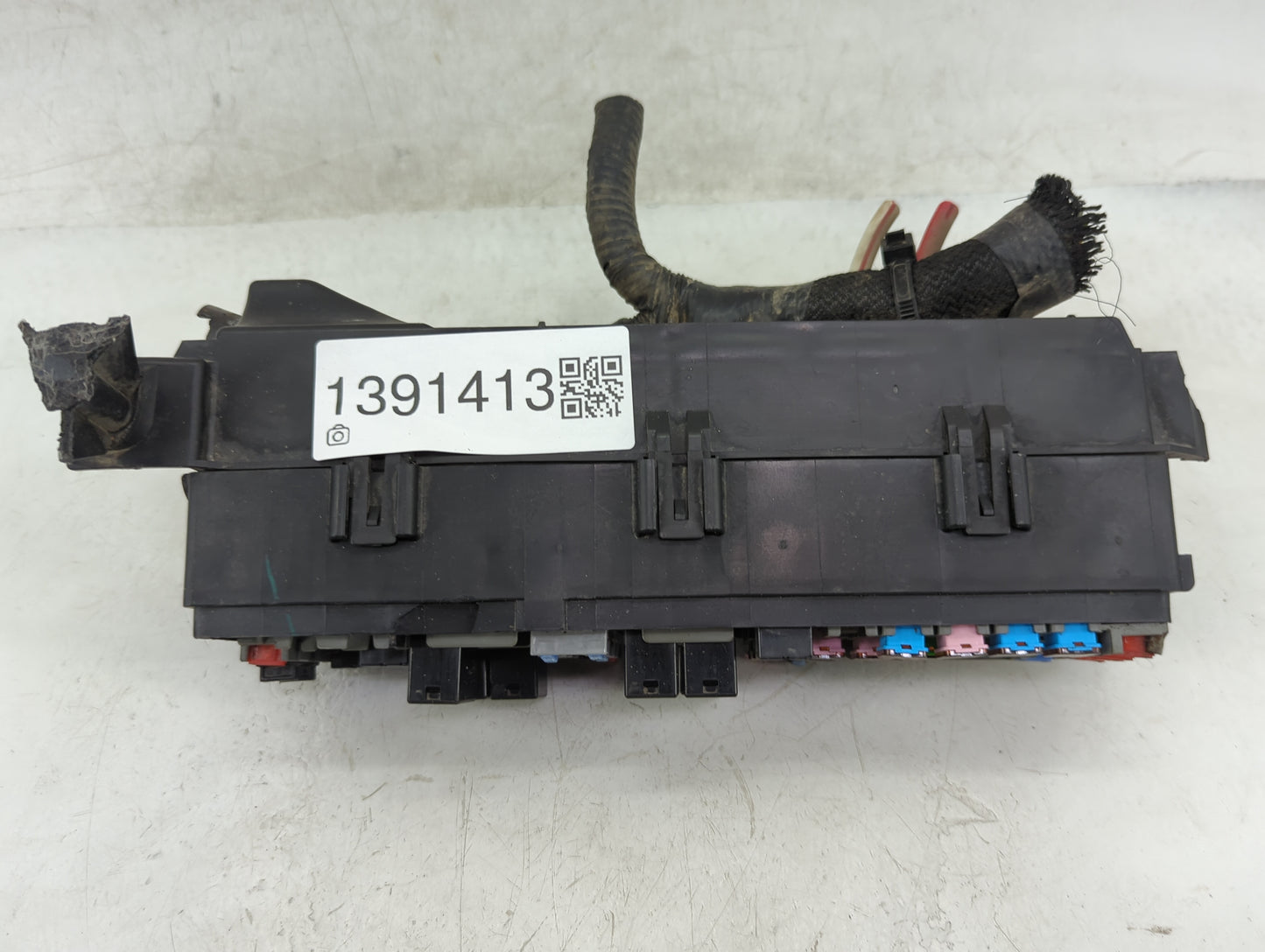 2008-2011 Ford Focus Fusebox Fuse Box Panel Relay Module P/N:3B01A0101 Fits Fits 2008 2009 2010 2011 OEM Used Auto Parts - O