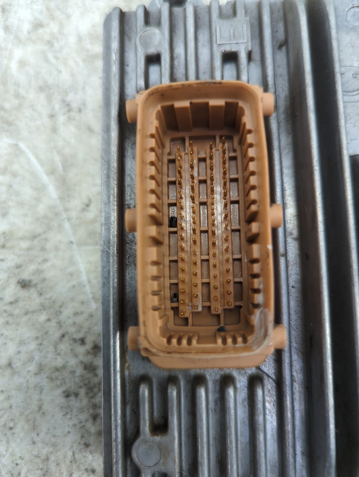 2008 Ford Focus PCM Engine Control Computer ECU ECM PCU OEM P/N:96943039 Fits OEM Used Auto Parts - Oemusedautoparts1.com