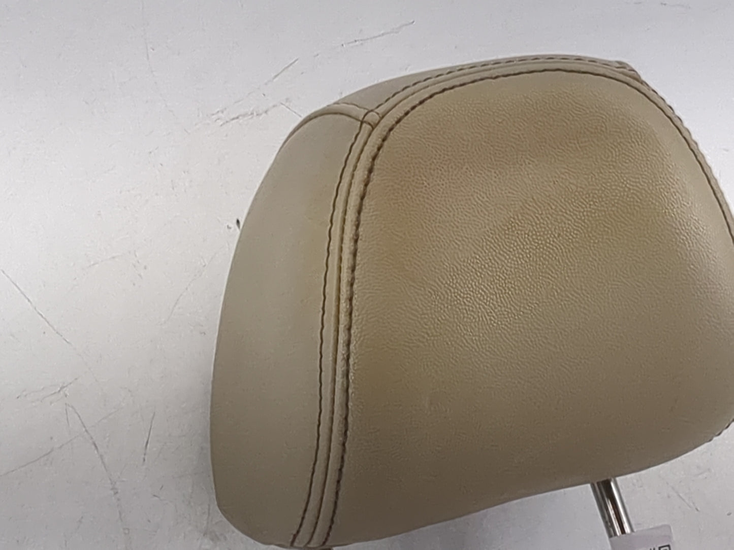2008 Ford Focus Headrest Head Rest Front Driver Seat Tan - Oemusedautoparts1.com