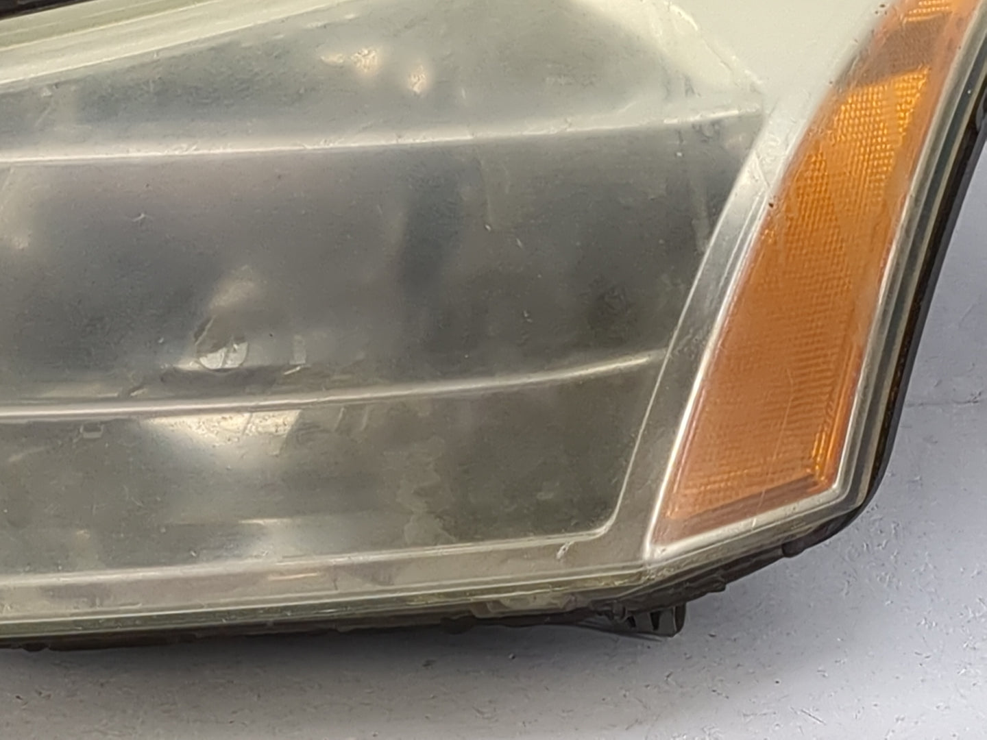 2008 Ford Focus Driver Left Oem Head Light Headlight Lamp - Oemusedautoparts1.com