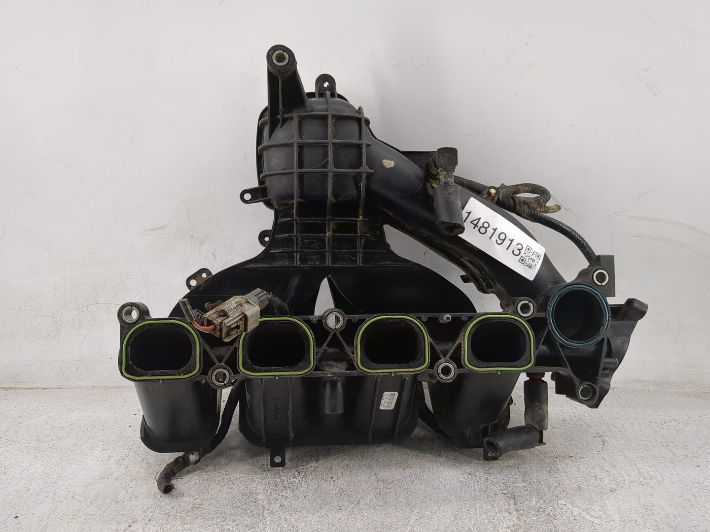 2008 Ford Focus Air Intake Manifold Fits OEM Used Auto Parts - Oemusedautoparts1.com