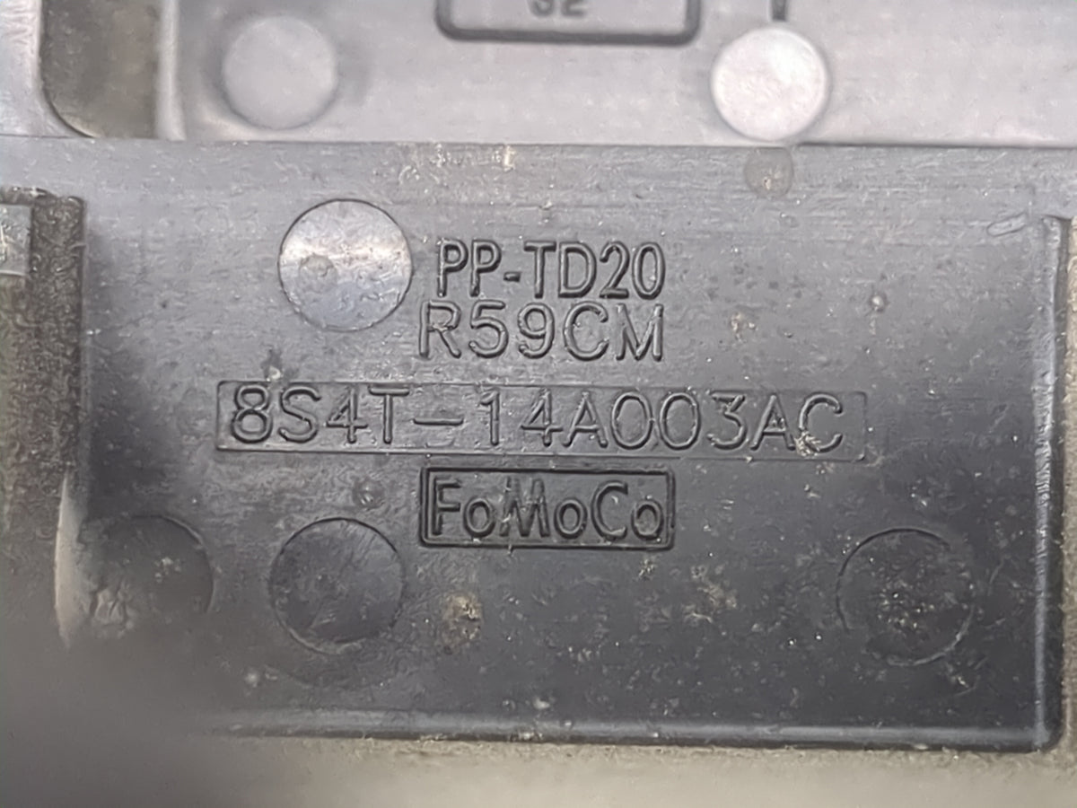 2008-2018 Ford Focus Fusebox Fuse Box Relay Module Tipm 8s4t-14a003ac - Oemusedautoparts1.com