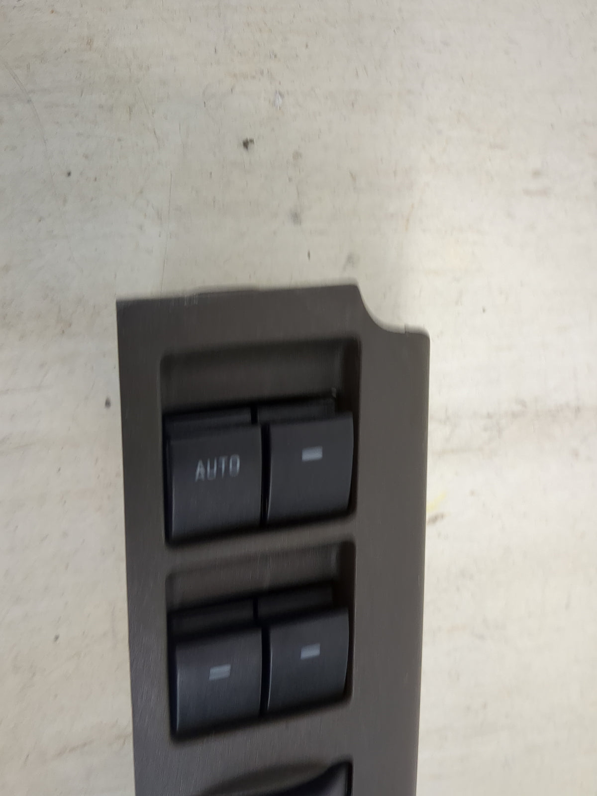 2008 Ford Focus Passenger Right Power Window Switch - Oemusedautoparts1.com