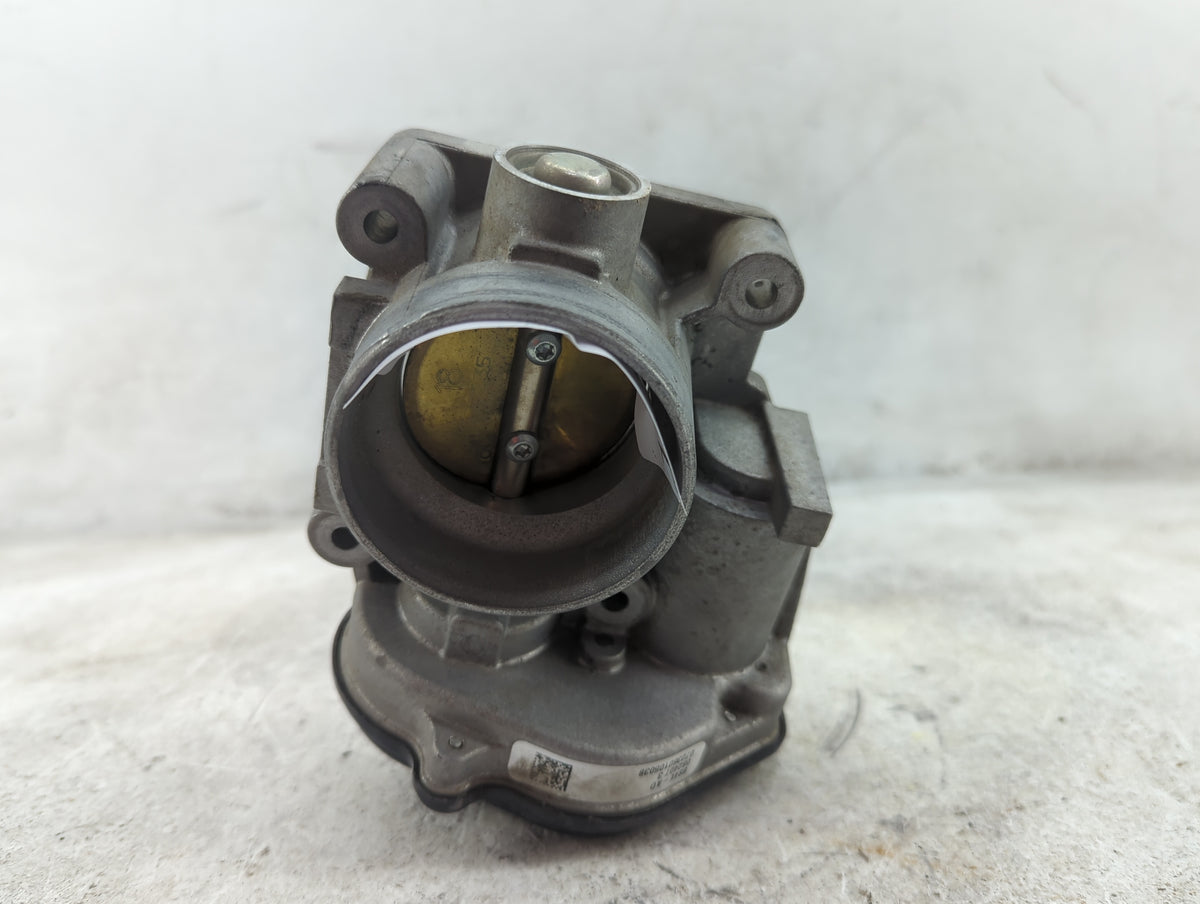 2008-2011 Ford Focus Throttle Body P/N:8S4E-AD 0824073, 072360105038 Fits Fits 2008 2009 2010 2011 2012 2013 OEM Used Auto P