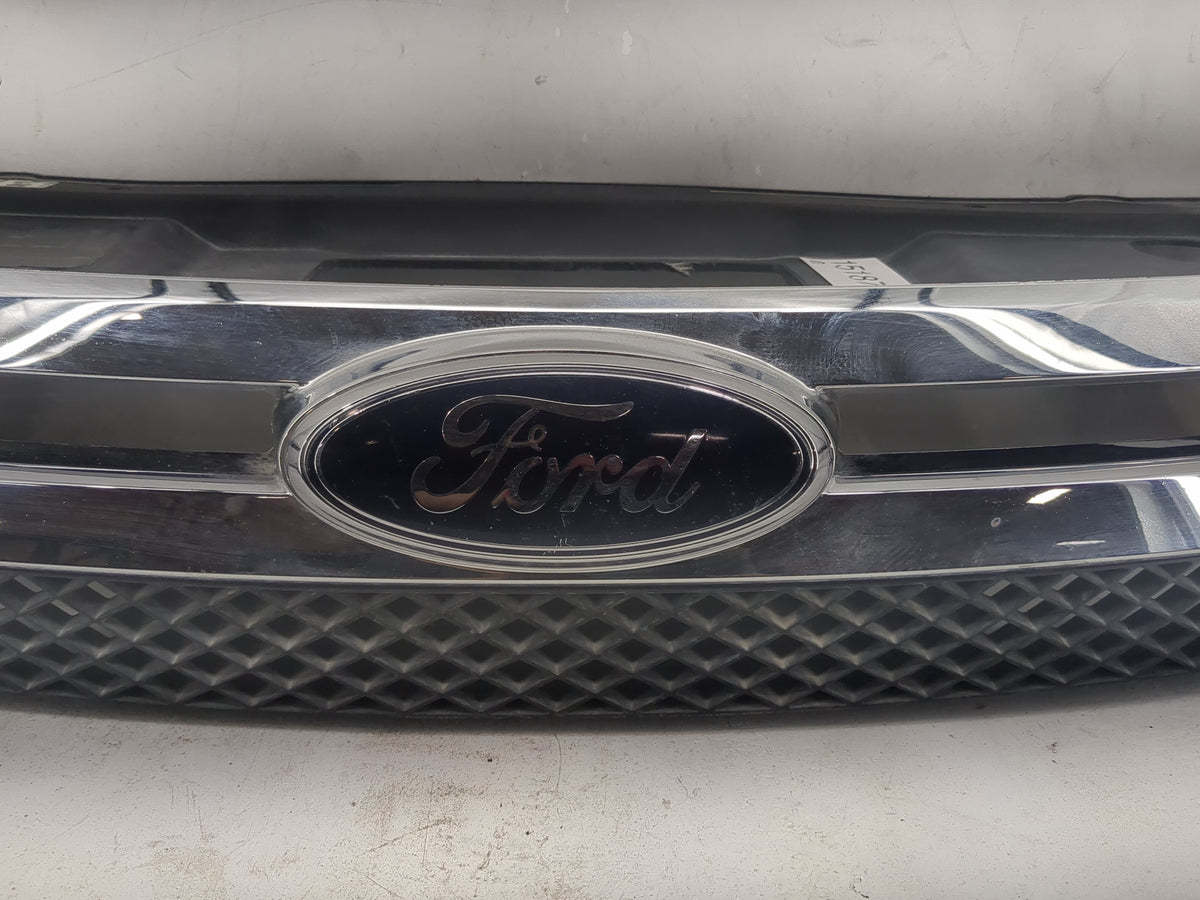 2008-2011 Ford Focus Front Grille Bumper Not Included 1518703 - Oemusedautoparts1.com