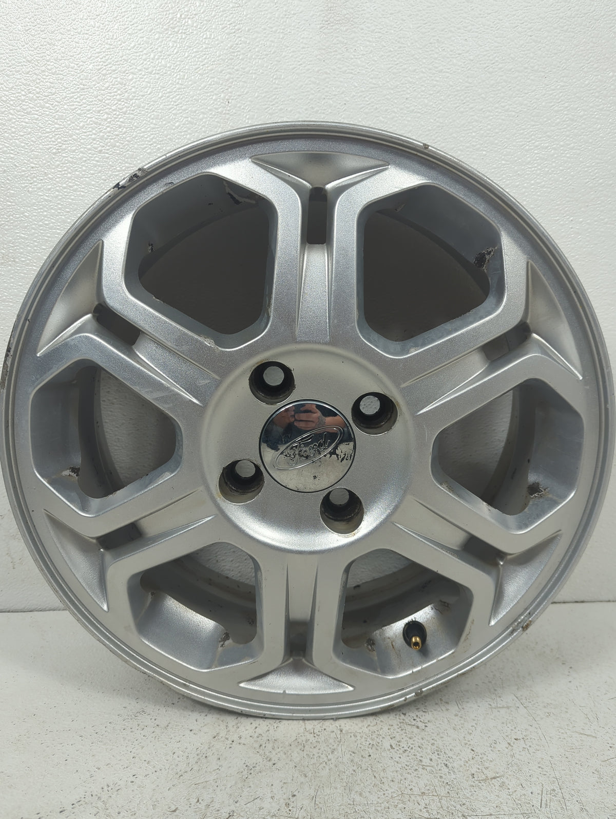 2008 Ford Focus Oem Wheel Rim 5041352 - Oemusedautoparts1.com