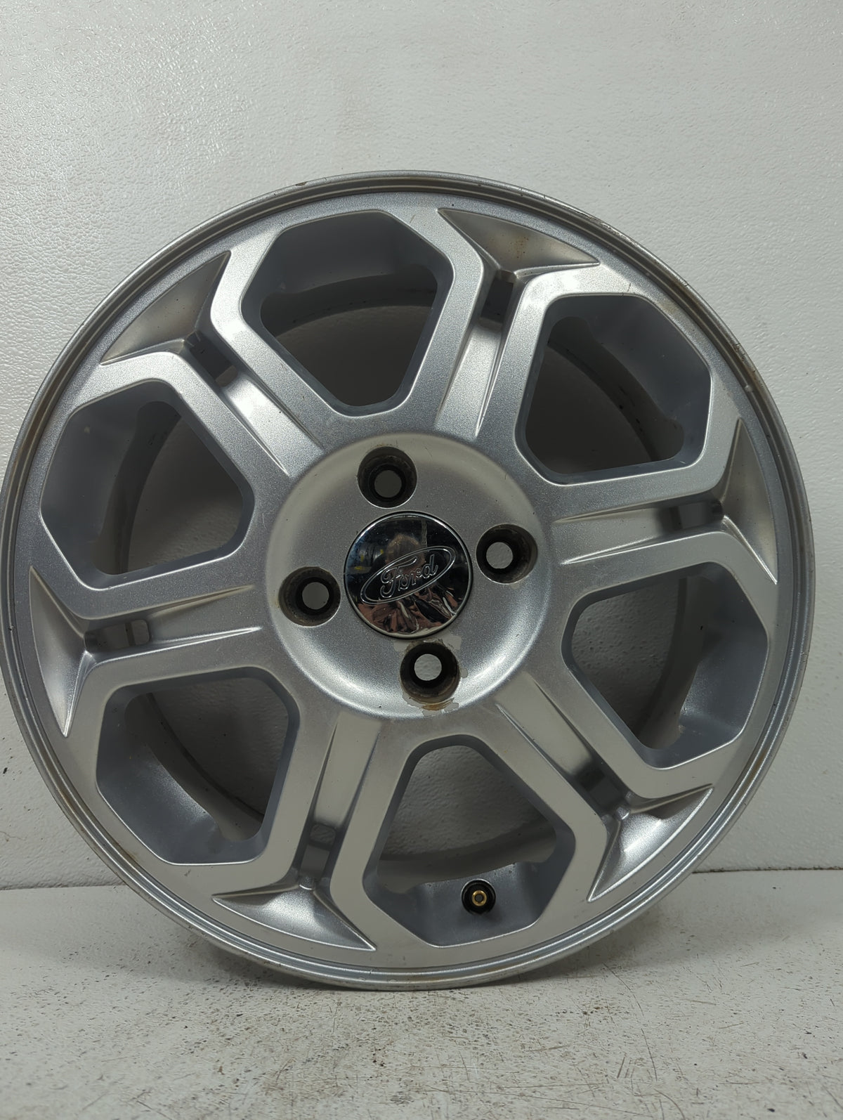 2008 Ford Focus Oem Wheel Rim 5041353 - Oemusedautoparts1.com