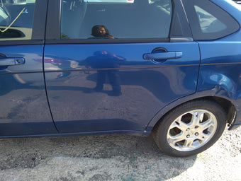 compare product 2008-2011 Ford Focus Driver Rear Door Oem 5041378