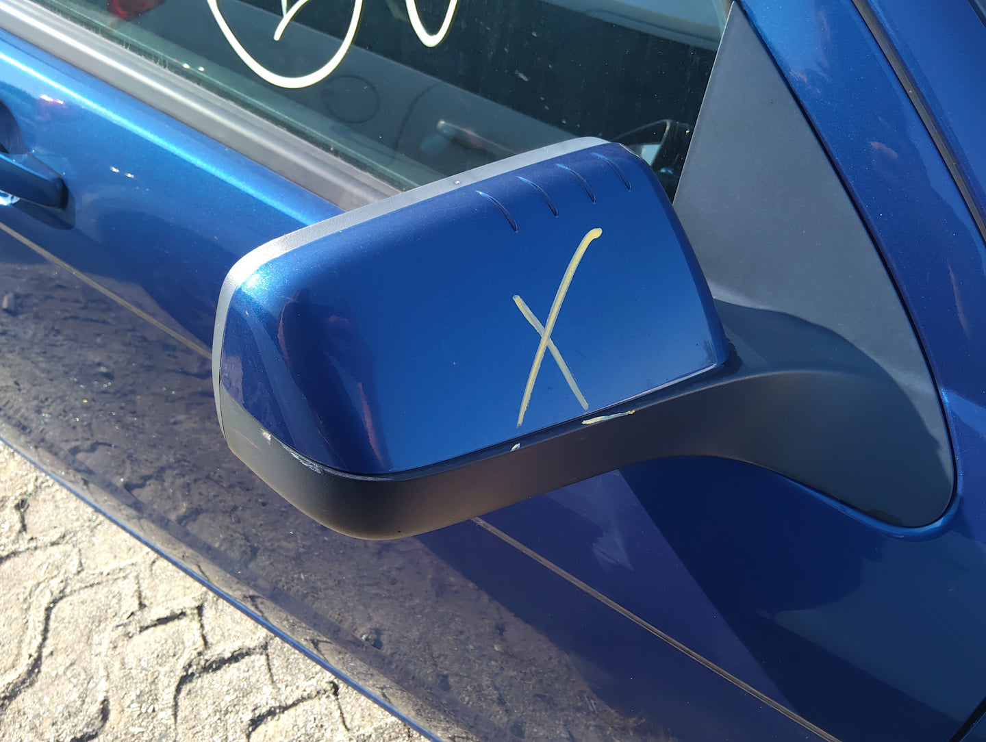 2008-2011 Ford Focus Passenger Side View Mirror - Right Door Mirror OEM Used - Oemusedautoparts1.com