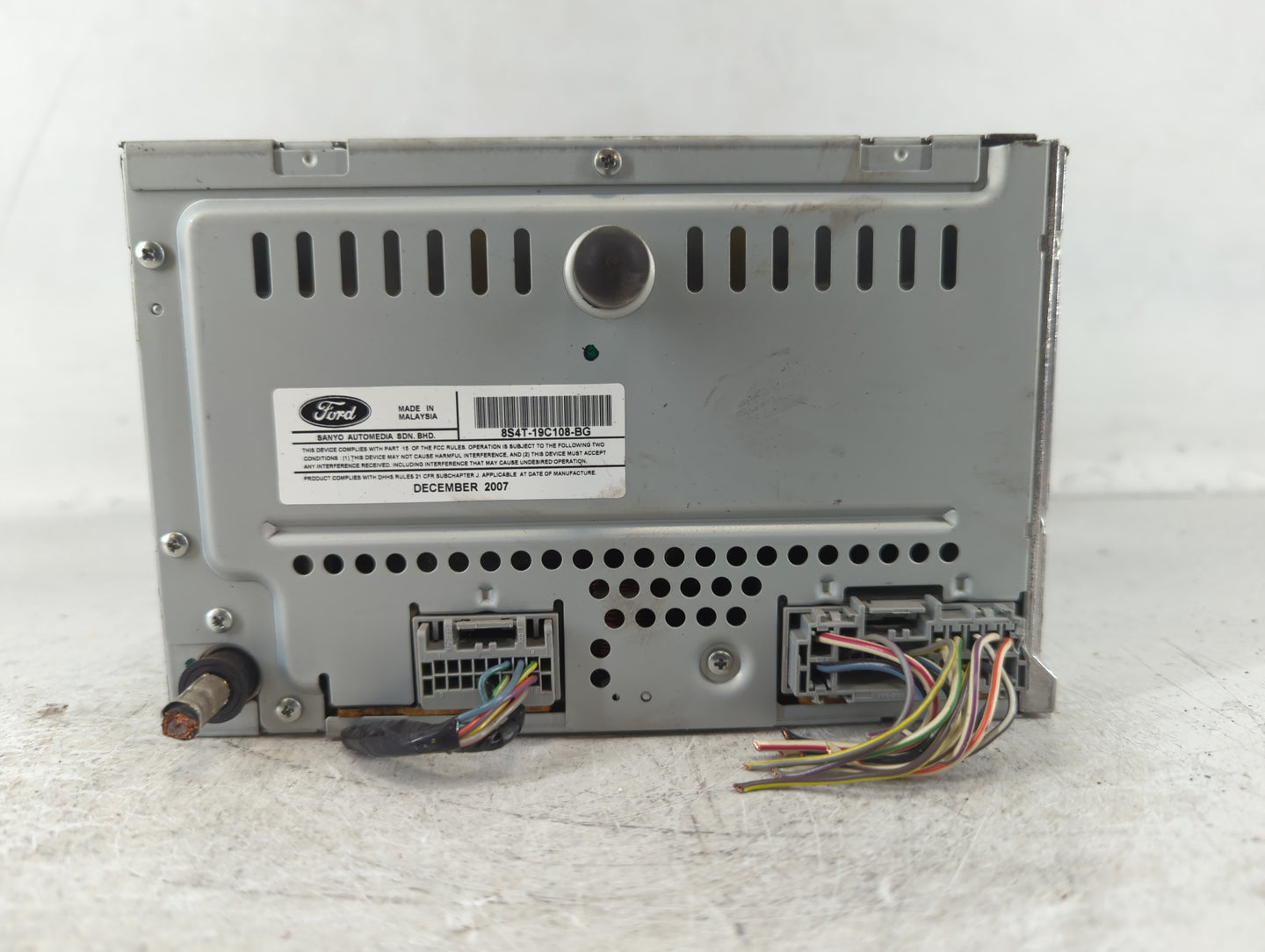 2008-2008 Ford Focus Am Fm Cd Player Radio Receiver - Oemusedautoparts1.com