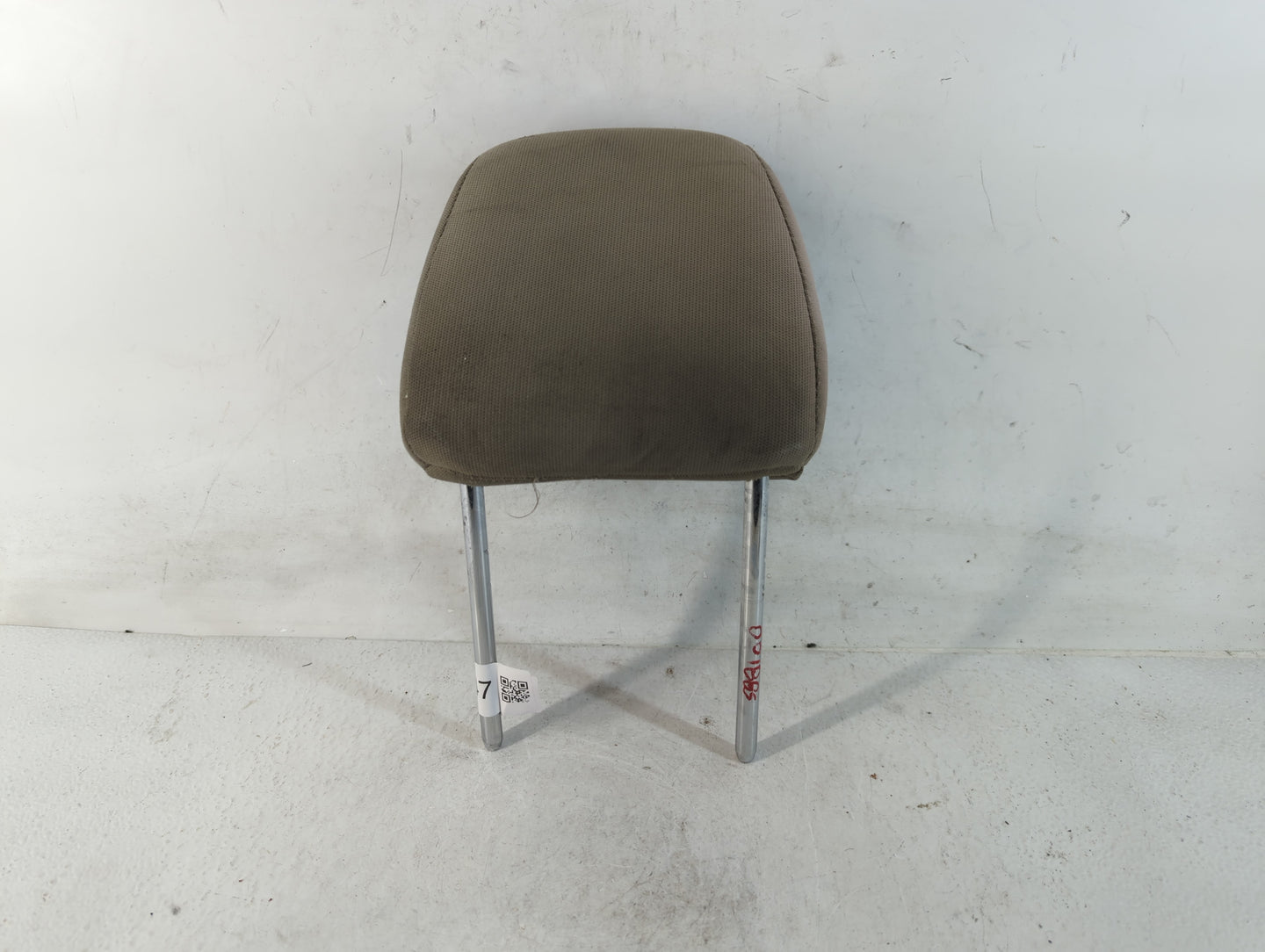 2008-2010 Ford Focus Headrest Head Rest Front Driver Passenger Seat Fits Fits 2008 2009 2010 OEM Used Auto Parts - Oemusedau