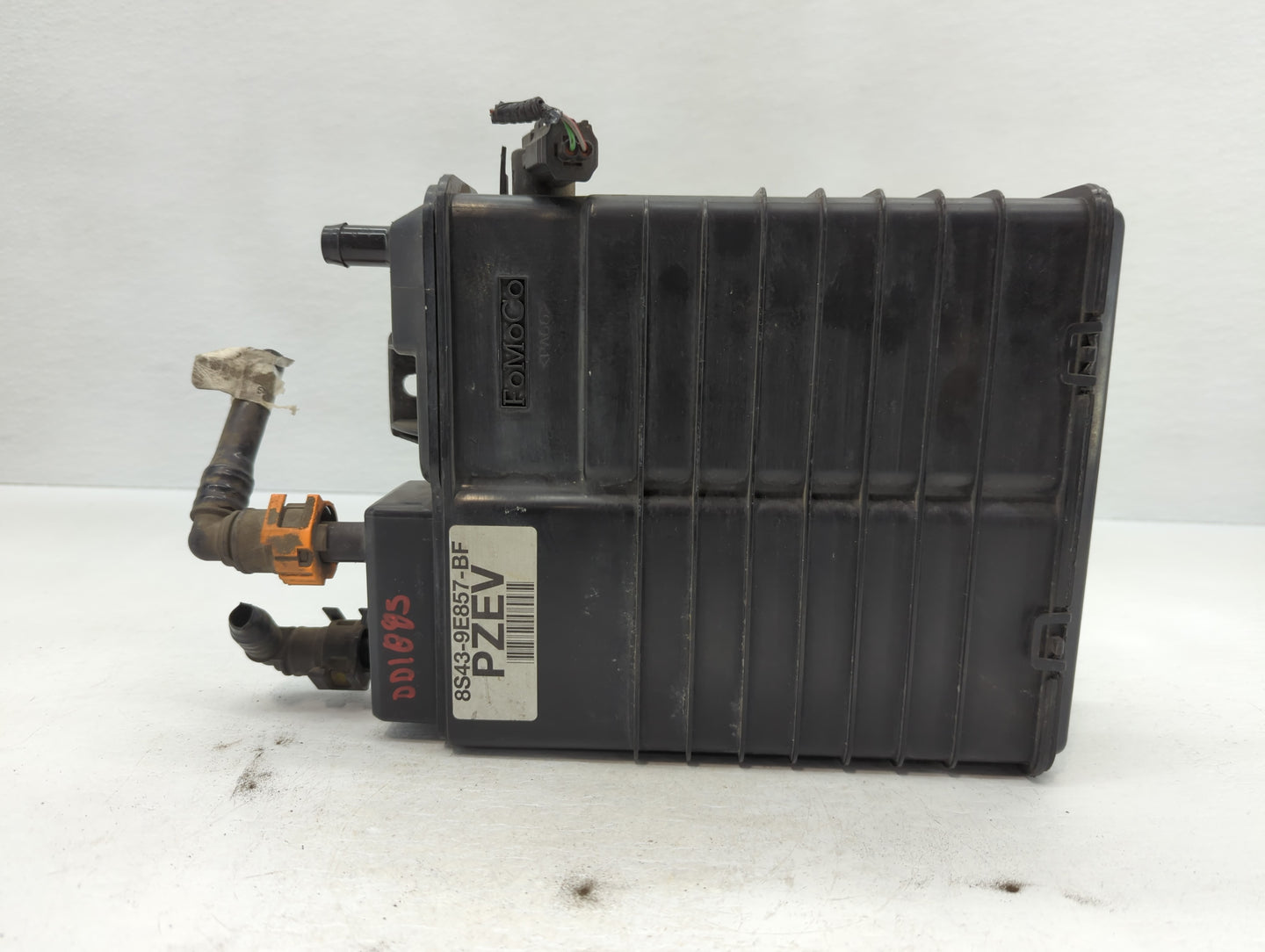 2008 Ford Focus Fuel Vapor Charcoal Canister - Oemusedautoparts1.com
