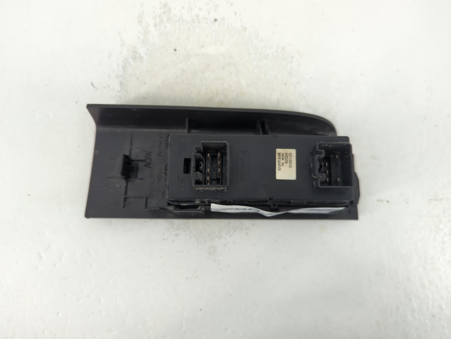 2008-2011 Ford Focus Master Power Window Switch Replacement Driver Side Left P/N:8L8T-14540-ACW Fits Fits 2008 2009 2010 201